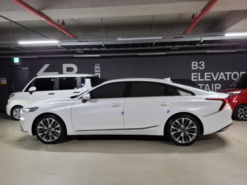 Kia K8