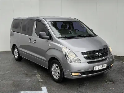 Hyundai Grand Starex