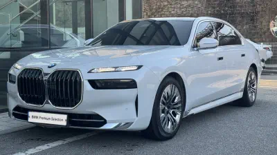 BMW 7-Series