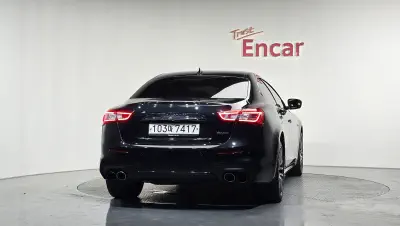 Maserati Ghibli