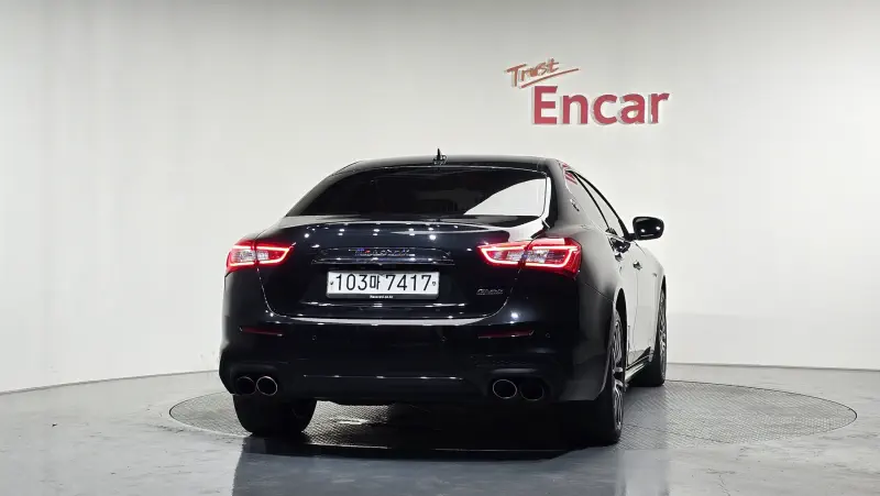 Maserati Ghibli