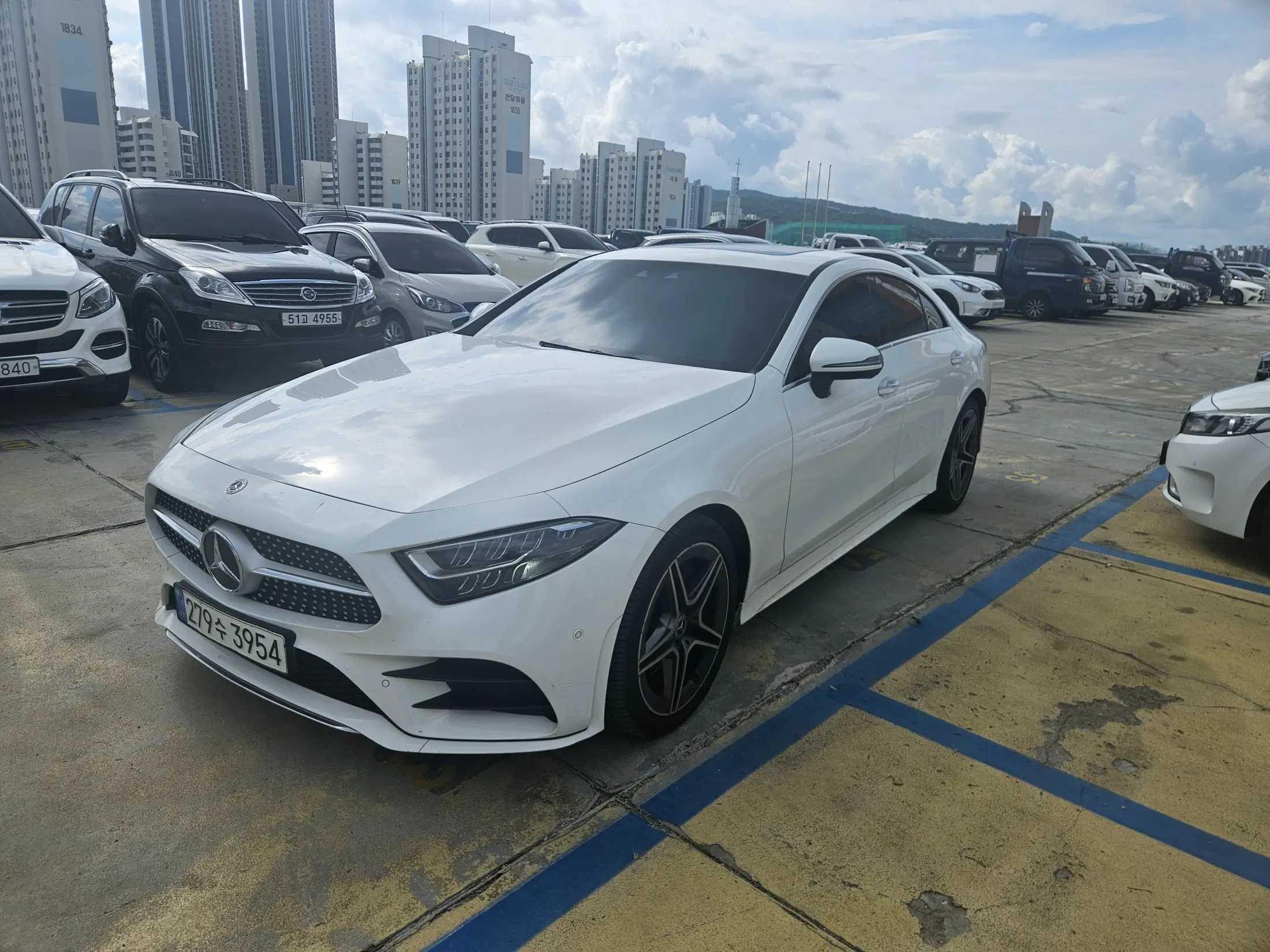 Mercedes-Benz CLS-Class 2019