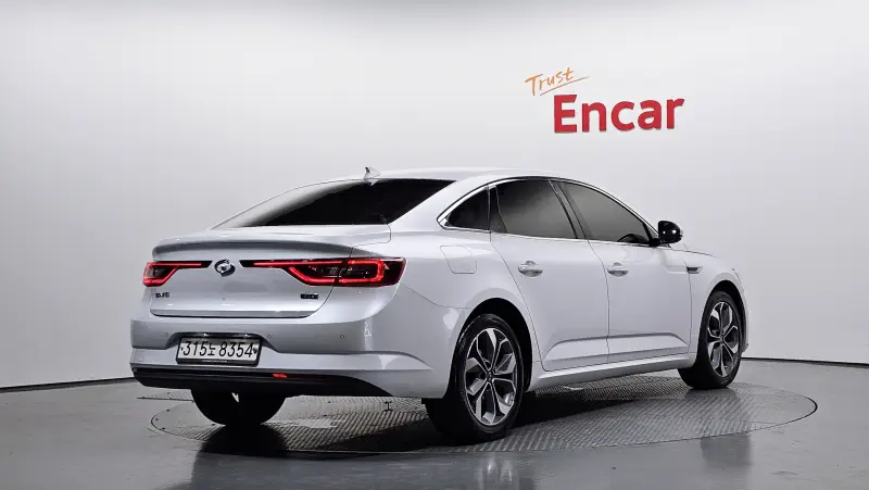 Renault Samsung SM6