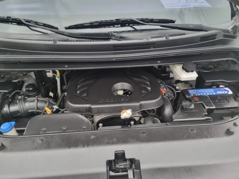 Hyundai Grand Starex