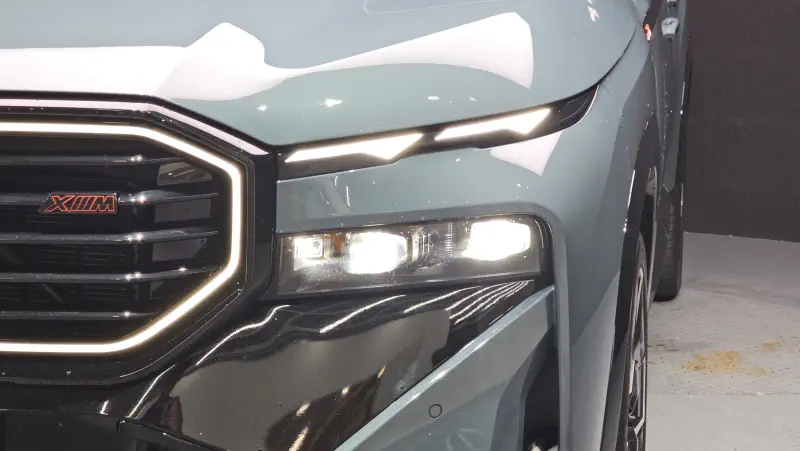 BMW XM