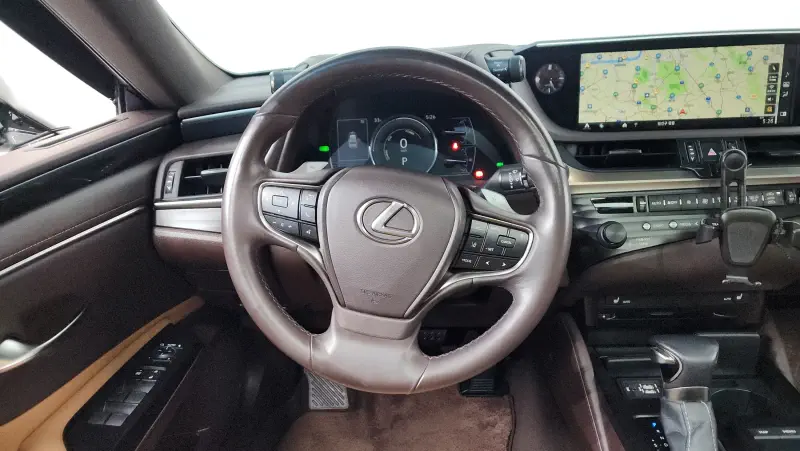 Lexus ES300h