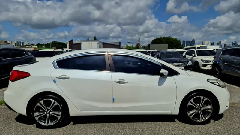 Kia K3