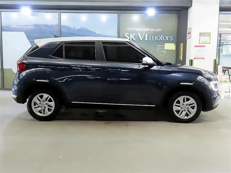 Hyundai Venue