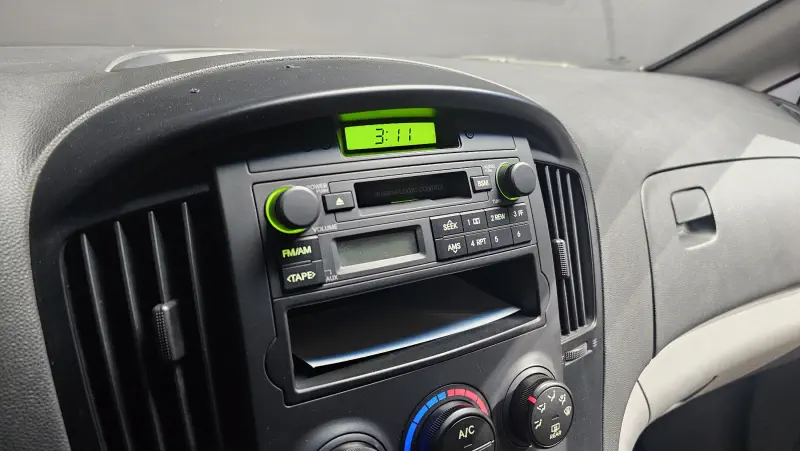 Hyundai Grand Starex