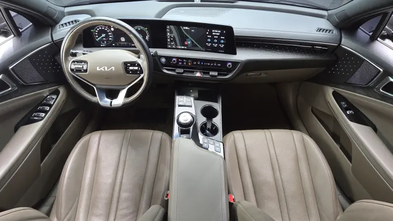 Kia K8