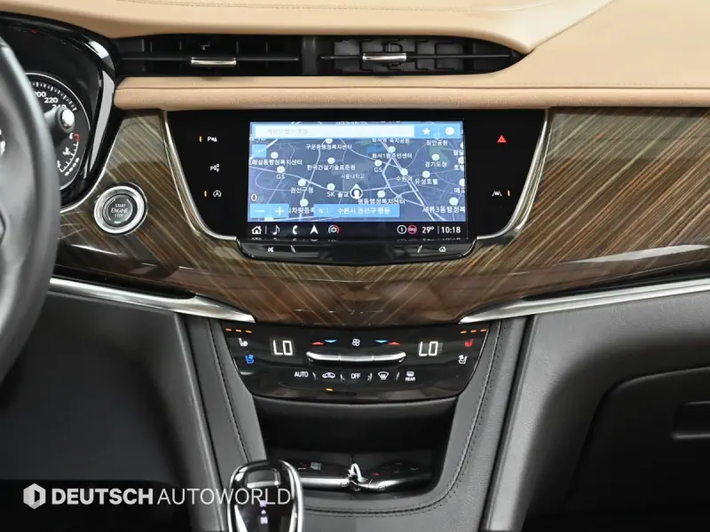 Cadillac XT6