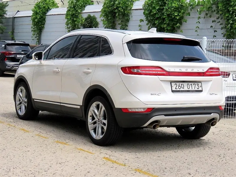 Lincoln MKC
