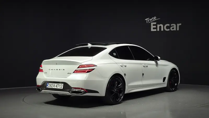 Genesis G70