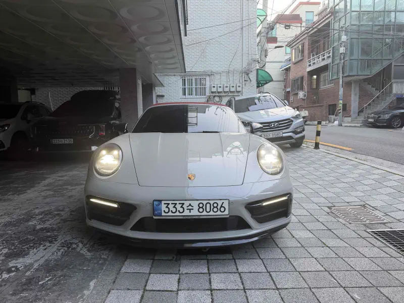 Porsche 911