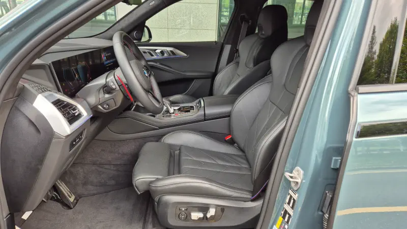 BMW XM