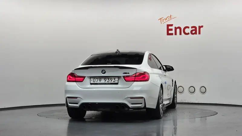 BMW M4