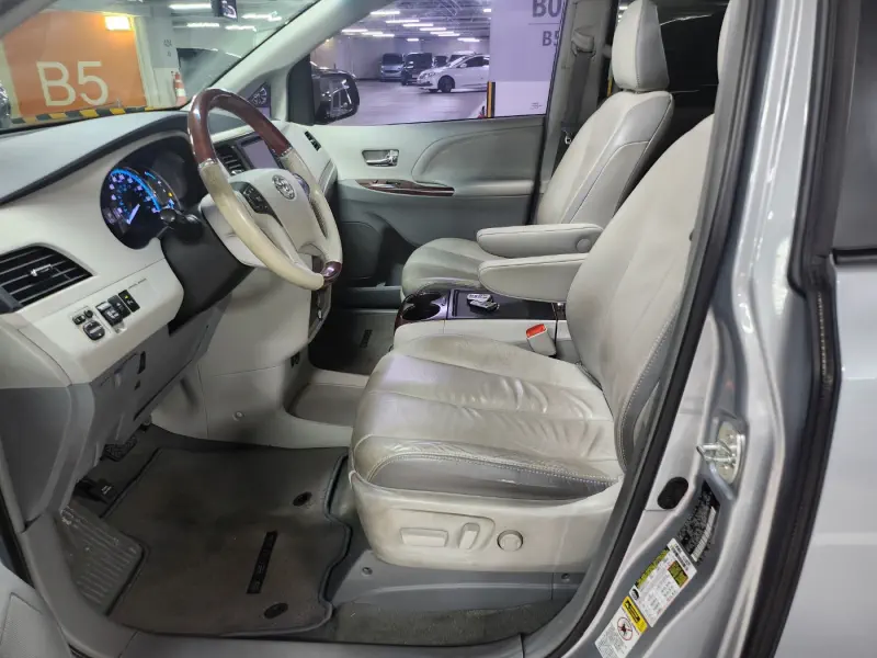 Toyota Sienna