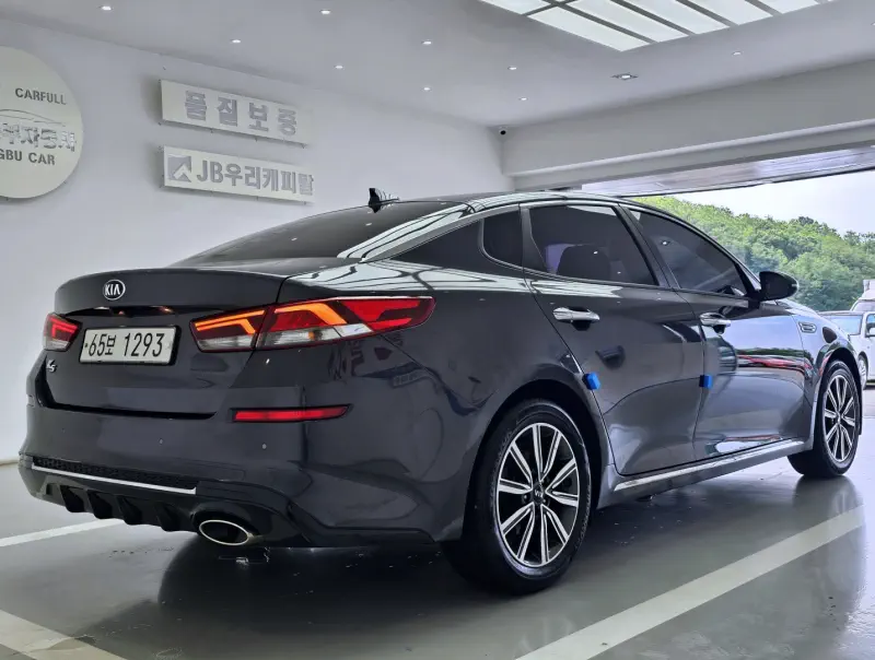 Kia K5
