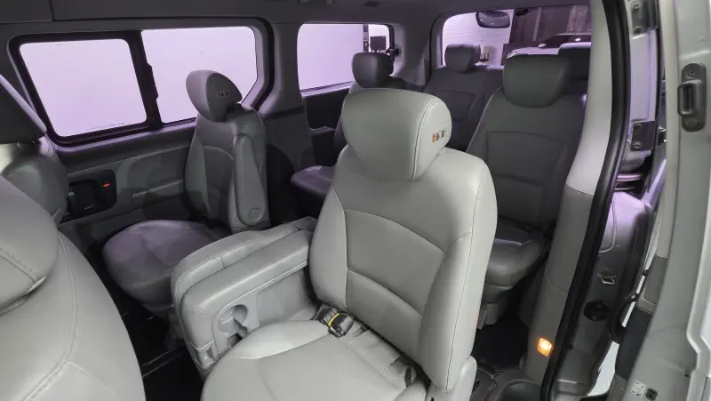 Hyundai Grand Starex