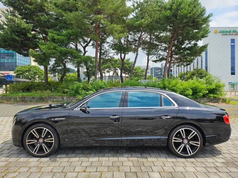 Bentley Flying Spur