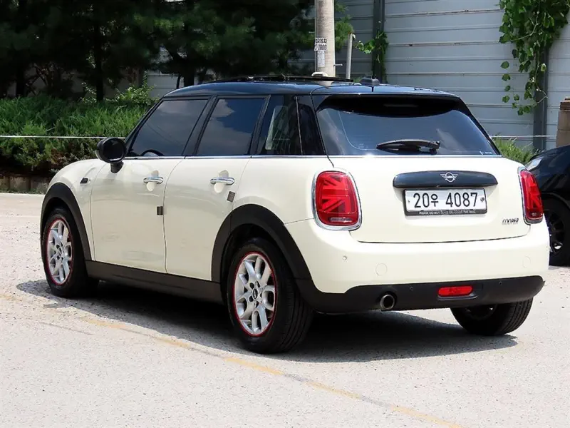 MINI Hatch