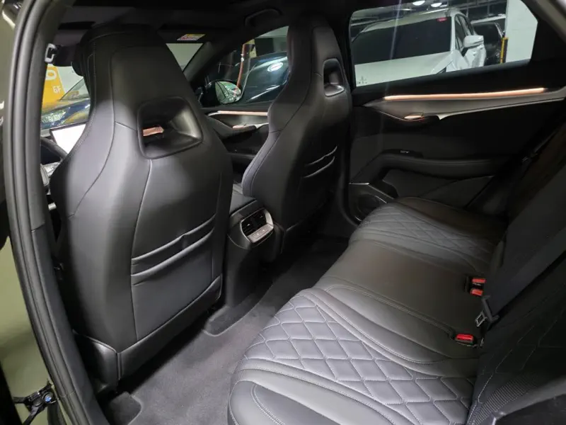 BYD Sealion 7