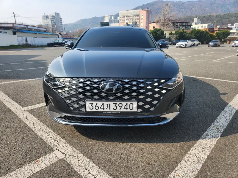Hyundai Grandeur