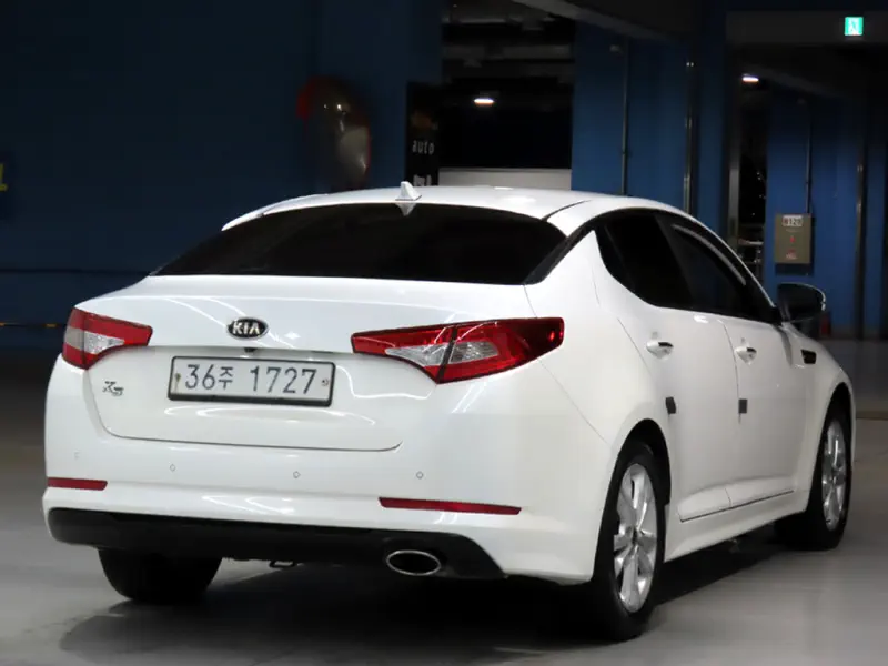 Kia K5