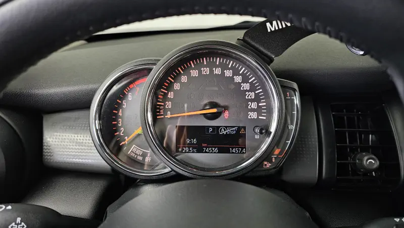 MINI Hatch