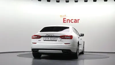 Maserati Quattroporte