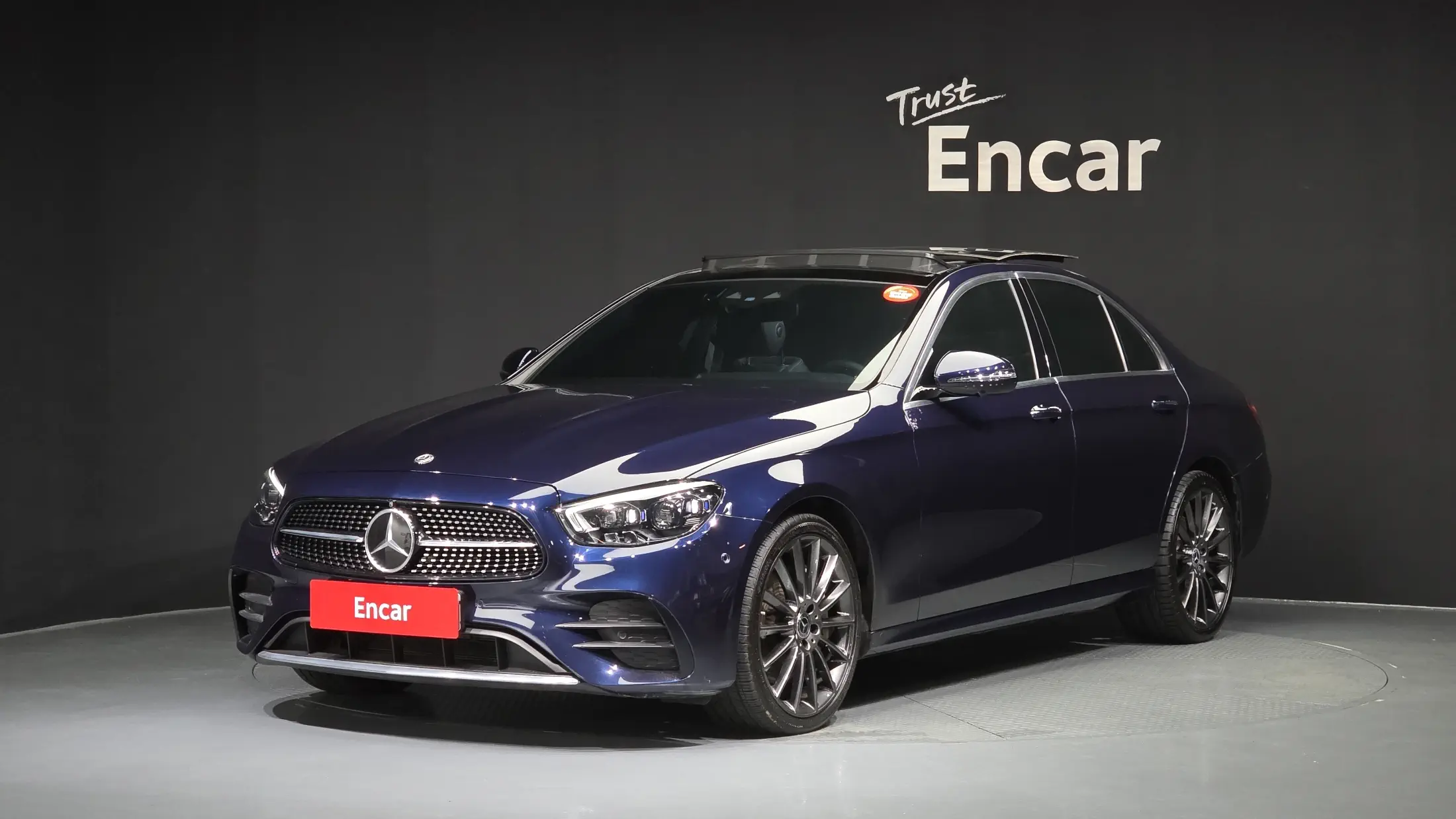 Mercedes-Benz E-Class 2021