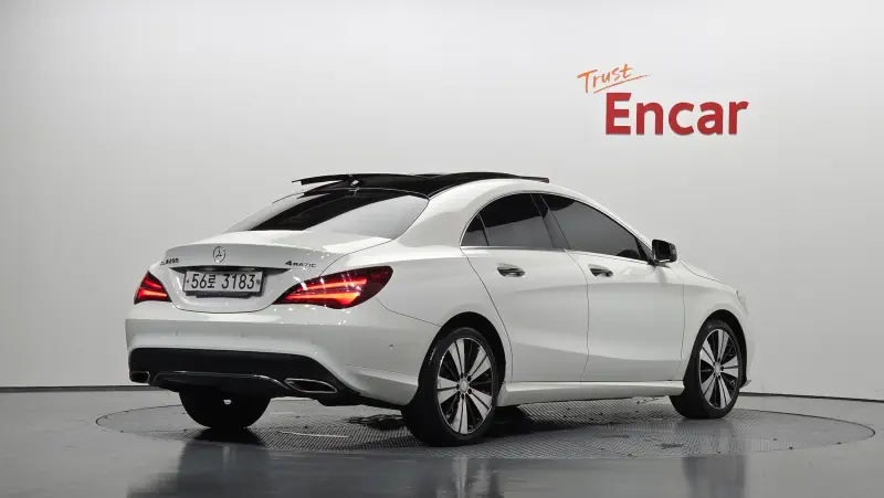 Mercedes-Benz CLA-Class