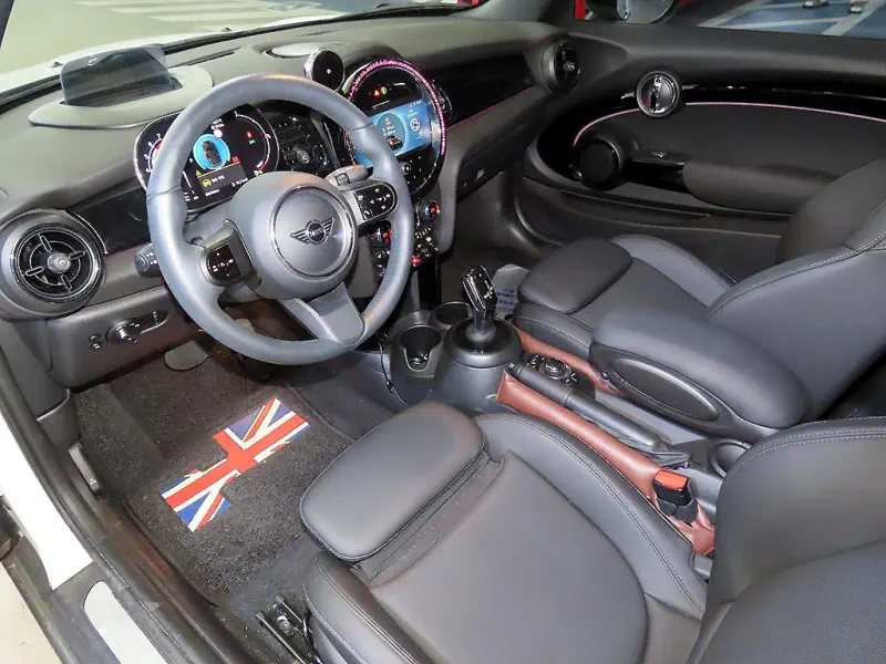 MINI Cabrio