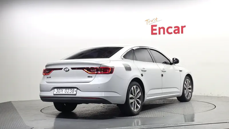 Renault Samsung SM6