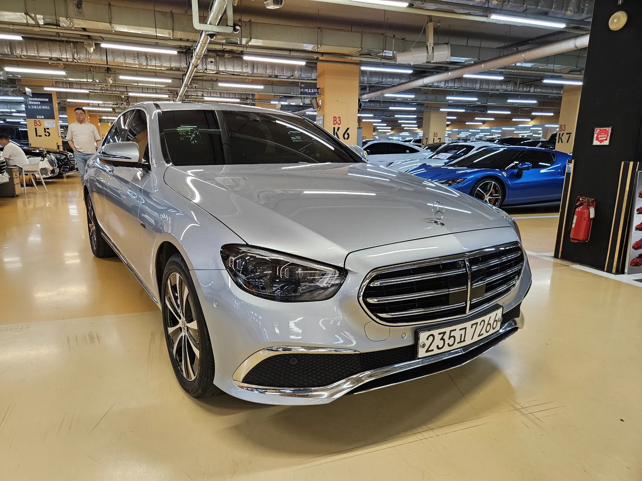 Mercedes-Benz E-Class 2021