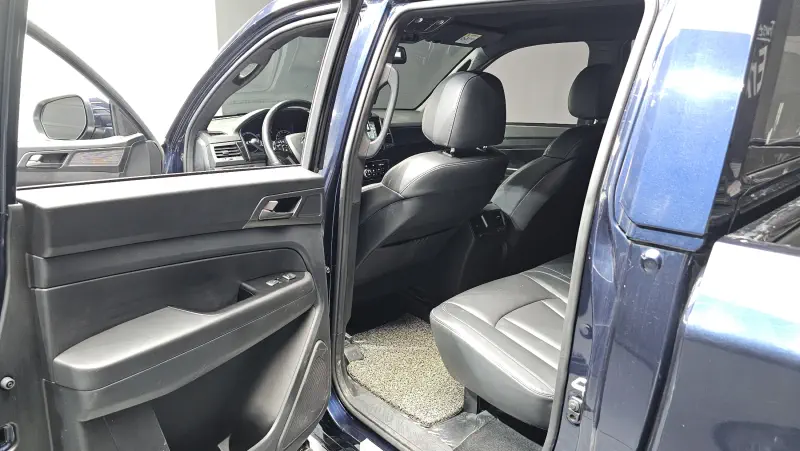SsangYong Rexton Sports Khan