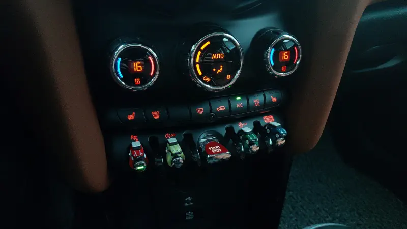 MINI Hatch