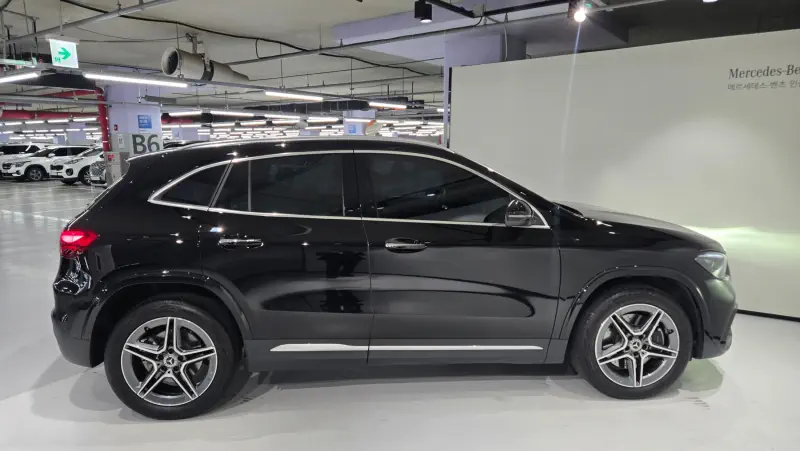 Mercedes-Benz GLA-Class