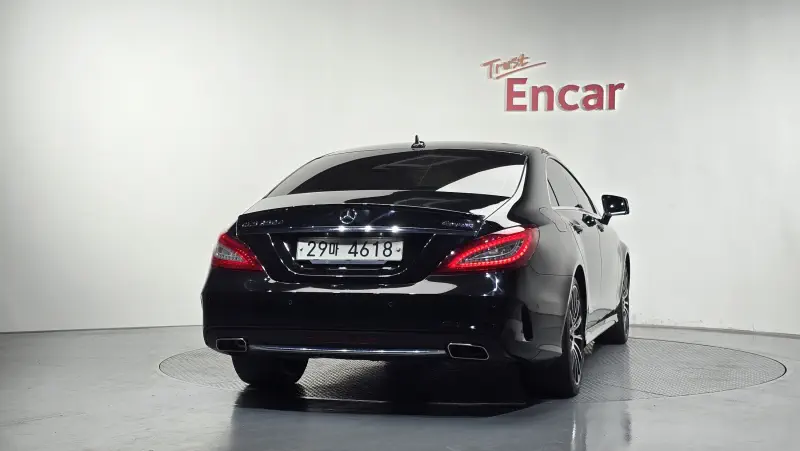 Mercedes-Benz CLS-Class