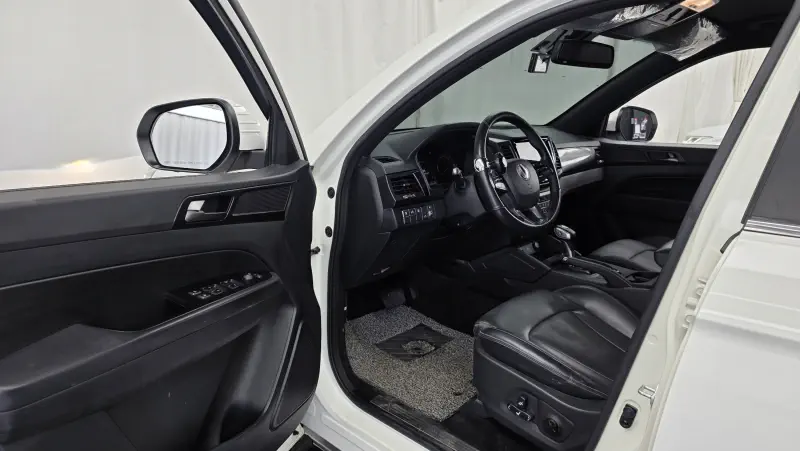 SsangYong Rexton Sports Khan