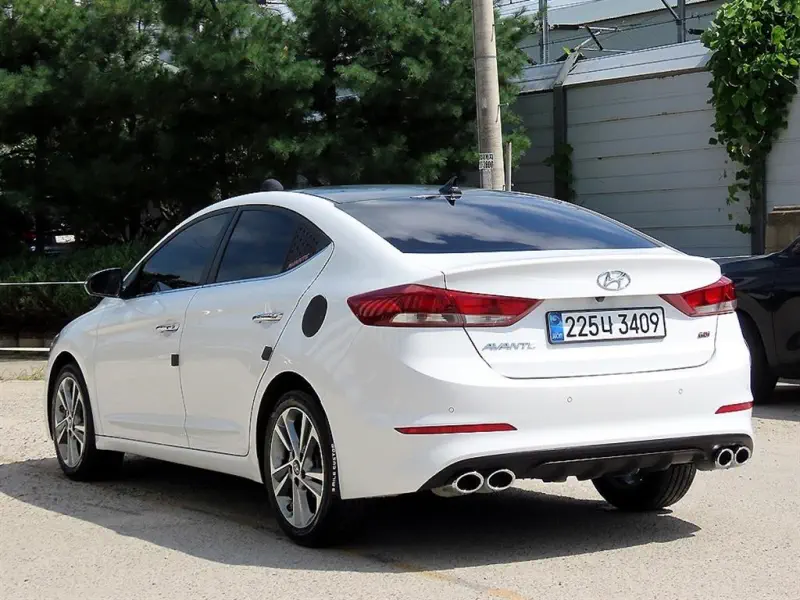 Hyundai AVANTE