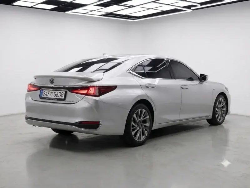 Lexus ES300h