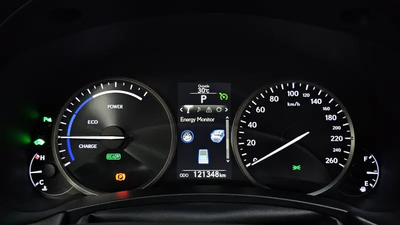 Lexus NX300h