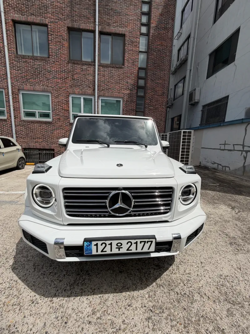 Mercedes-Benz G-Class