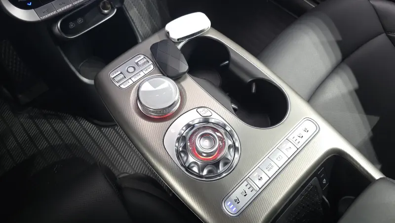 Genesis GV60