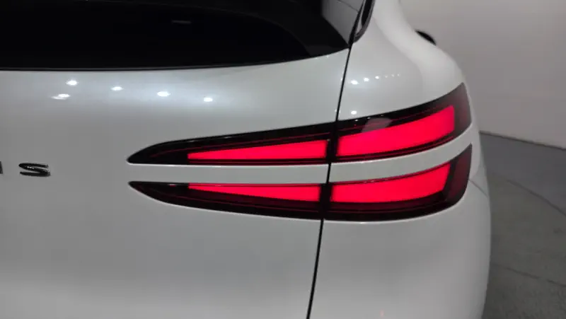 Genesis GV60