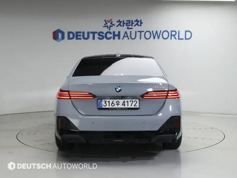 BMW 5-Series