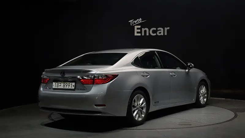 Lexus ES300h