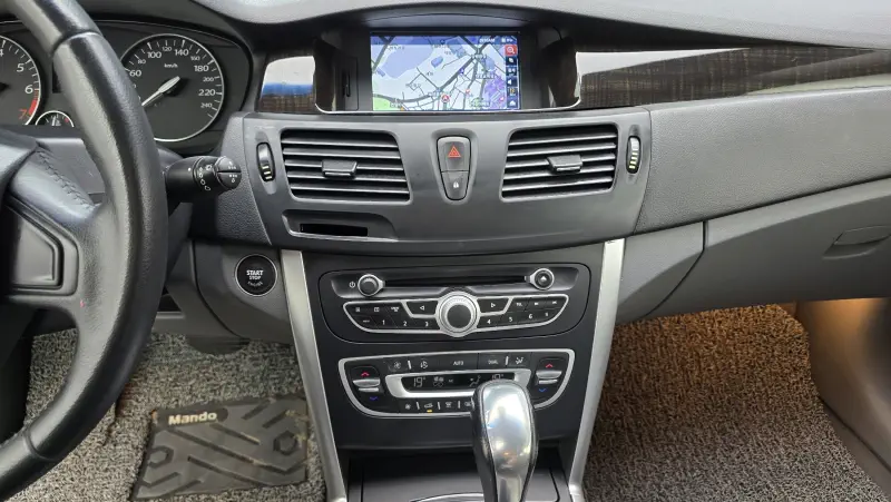 Renault Samsung SM5