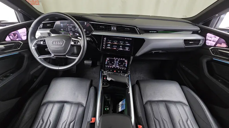 Audi e-tron